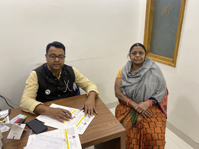 Dr Pankaj Gupta -Best Chest Specialist, Pulmonologist/Pneumonia/TB doctor/Chest Congestion/Cough/Bronchitis Treatment Delhi — Doctor