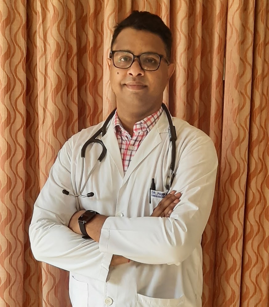 Dr Pankaj Gupta -Best Chest Specialist, Pulmonologist/Pneumonia/TB doctor/Chest Congestion/Cough/Bronchitis Treatment Delhi